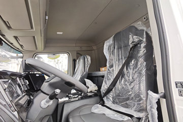 ���ǵ�Q3 6X4 ���綯ǣ���� ����452kWhͼƬ
