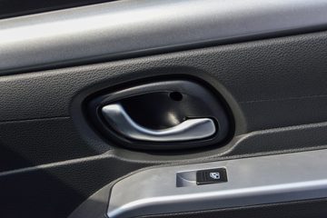 ����С����W08 1.6L���� 123���� ������5�� Һɲ 3.7�׵�����ʽ΢��ͼƬ