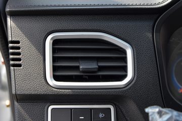 ����С����W08 1.6L���� 123���� ������5�� Һɲ 3.7�׵�����ʽ΢��ͼƬ