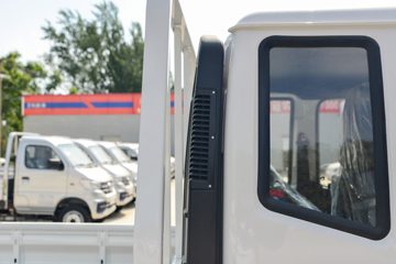 ����С����W17 1.6L���� 123���� ����5�� Һɲ 3.78���Ű�����΢��ͼƬ