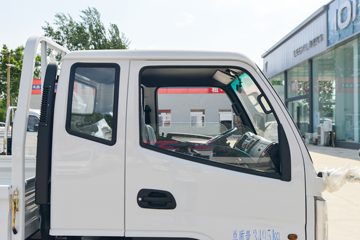 ����С����W17 1.6L���� 123���� ����5�� Һɲ 3.78���Ű�����΢��ͼƬ