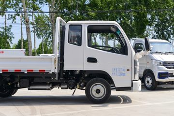 ����С����W17 1.6L���� 123���� ����5�� Һɲ 3.78���Ű�����΢��ͼƬ
