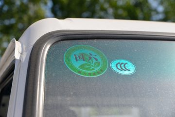 ����С����W17 1.6L���� 123���� ����5�� Һɲ 3.78���Ű�����΢��ͼƬ