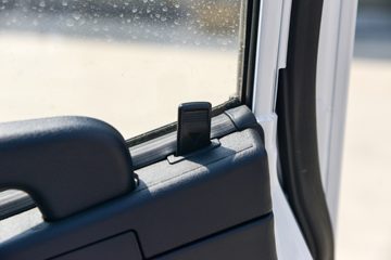 ����С����W17 1.6L���� 123���� ����5�� Һɲ 3.78���Ű�����΢��ͼƬ