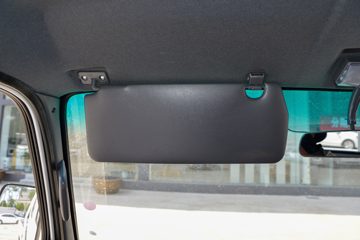 ����С����W17 1.6L���� 123���� ����5�� Һɲ 3.78���Ű�����΢��ͼƬ