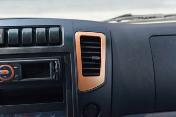 ����С����W17 1.6L���� 123���� ����5�� Һɲ 3.78���Ű�����΢��ͼƬ