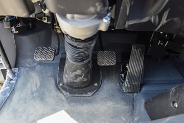 ����С����W17 1.6L���� 123���� ����5�� Һɲ 3.78���Ű�����΢��ͼƬ