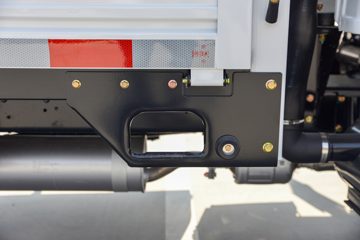 ����С����W17 1.6L���� 123���� ����5�� Һɲ 3.78���Ű�����΢��ͼƬ