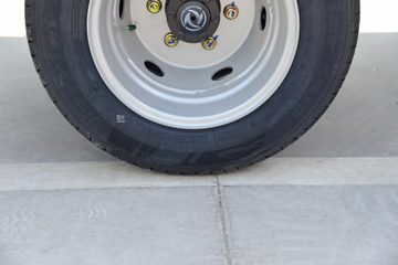 ����С����W17 1.6L���� 123���� ����5�� Һɲ 3.78���Ű�����΢��ͼƬ