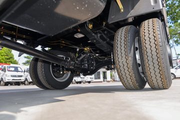 ����С����W17 1.6L���� 123���� ����5�� Һɲ 3.78���Ű�����΢��ͼƬ
