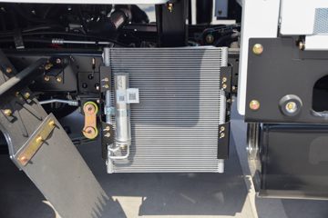 ����С����W17 1.6L���� 123���� ����5�� Һɲ 3.78���Ű�����΢��ͼƬ