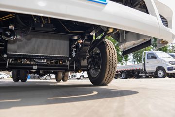 ����С����W17 1.6L���� 123���� ����5�� Һɲ 3.78���Ű�����΢��ͼƬ