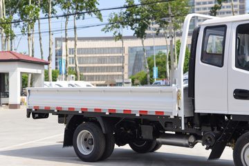 ����С����W17 1.6L���� 123���� ����5�� Һɲ 3.78���Ű�����΢��ͼƬ