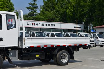 ����С����W17 1.6L���� 123���� ����5�� Һɲ 3.78���Ű�����΢��ͼƬ