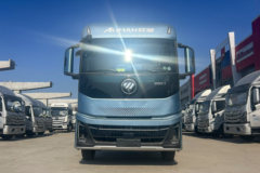 ŷ������3 4.3L���� 240���� 4X2 ��ʿ��8�� ǣ����ͼƬ