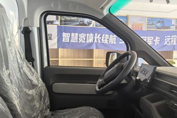 Զ������F3E 2025���ǻ۰� Һɲ 3.82�׵��Ŵ��綯��դʽ΢�� ����ʱ��56kWhͼƬ