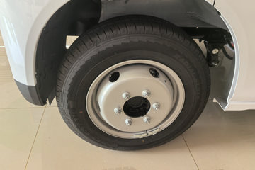 Զ������F3E 2025���ǻ۰� Һɲ 3.82�׵��Ŵ��綯��դʽ΢�� ����ʱ��56kWhͼƬ