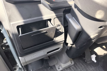 ����HOWO�Ῠͳ˧ 2.5L���� 180���� 12�� 4.15�׵��������ῨͼƬ
