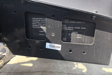 ����HOWO�Ῠͳ˧ 2.5L���� 180���� 12�� 4.15�׵��������ῨͼƬ