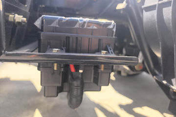 ����HOWO�Ῠͳ˧ 2.5L���� 180���� 12�� 4.15�׵��������ῨͼƬ