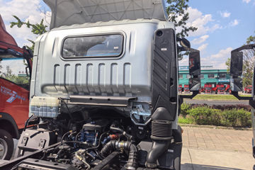����HOWO�Ῠͳ˧ 2.5L���� 180���� 12�� 4.15�׵��������ῨͼƬ