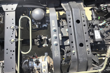 ����HOWO�Ῠͳ˧ 2.5L���� 180���� 12�� 4.15�׵��������ῨͼƬ
