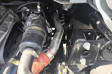 ����HOWO�Ῠͳ˧ 2.5L���� 180���� 12�� 4.15�׵��������ῨͼƬ
