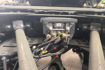 ��������KL 6X4 �߶� ���綯ǣ���� ����ʱ��400kWhͼƬ