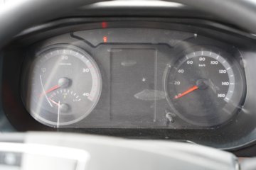����HOWO��ʿ 4.1L���� 200���� 4X2 ��ʿ��10�� 3.8���Ű���ж��ͼƬ