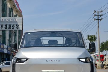 ����������С�� ��Ծ�� 3.355�׵��Ŵ��綯����΢�� ����ʱ��56kWhͼƬ
