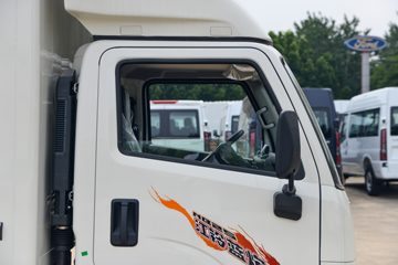 ����ȫ��˳�� ��׼�� 2.5L���� 136���� ������5�� 3.7�׵�����ʽ�ῨͼƬ