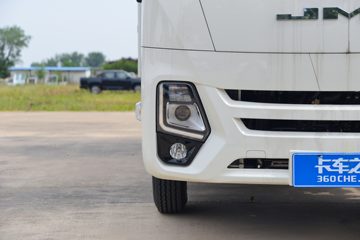 ����ȫ��˳�� ��׼�� 2.5L���� 136���� ������5�� 3.7�׵�����ʽ�ῨͼƬ