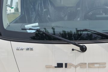 ����ȫ��˳�� ��׼�� 2.5L���� 136���� ������5�� 3.7�׵�����ʽ�ῨͼƬ