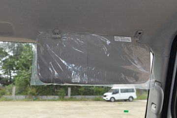 ����ȫ��˳�� ��׼�� 2.5L���� 136���� ������5�� 3.7�׵�����ʽ�ῨͼƬ