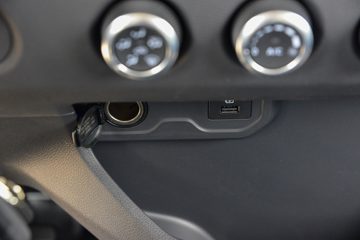 ����ȫ��˳�� ��׼�� 2.5L���� 136���� ������5�� 3.7�׵�����ʽ�ῨͼƬ