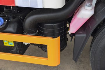 ����ȫ��˳�� ��׼�� 2.5L���� 136���� ������5�� 3.7�׵�����ʽ�ῨͼƬ