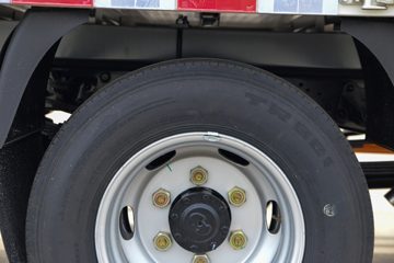����ȫ��˳�� ��׼�� 2.5L���� 136���� ������5�� 3.7�׵�����ʽ�ῨͼƬ
