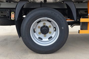 ����ȫ��˳�� ��׼�� 2.5L���� 136���� ������5�� 3.7�׵�����ʽ�ῨͼƬ