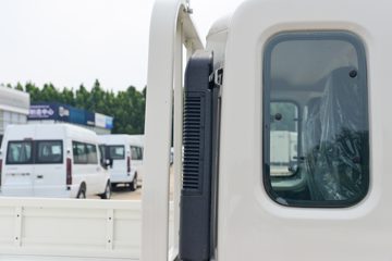 ����ȫ��˳�� ��׼�� 2.5L���� 136���� ������5�� 3.8���Ű������ῨͼƬ