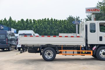 ����ȫ��˳�� ��׼�� 2.5L���� 136���� ������5�� 3.8���Ű������ῨͼƬ