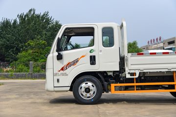 ����ȫ��˳�� ��׼�� 2.5L���� 136���� ������5�� 3.8���Ű������ῨͼƬ
