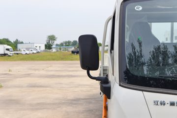 ����ȫ��˳�� ��׼�� 2.5L���� 136���� ������5�� 3.8���Ű������ῨͼƬ