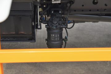 ����ȫ��˳�� ��׼�� 2.5L���� 136���� ������5�� 3.8���Ű������ῨͼƬ