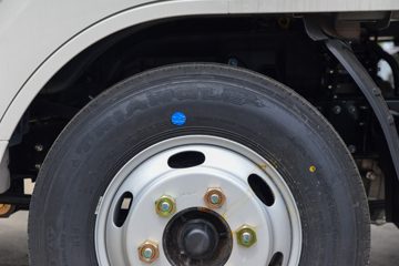 ����ȫ��˳�� ��׼�� 2.5L���� 136���� ������5�� 3.8���Ű������ῨͼƬ