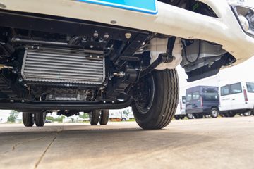 ����ȫ��˳�� ��׼�� 2.5L���� 136���� ������5�� 3.8���Ű������ῨͼƬ