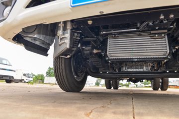 ����ȫ��˳�� ��׼�� 2.5L���� 136���� ������5�� 3.8���Ű������ῨͼƬ