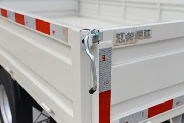 ����ȫ��˳�� ��׼�� 2.5L���� 136���� ������5�� 3.8���Ű������ῨͼƬ