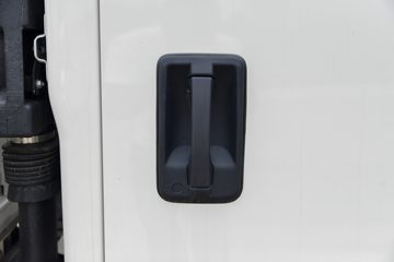 ���� ȫ��˳��С�� ��׼�� 2.5L���� 136���� ������5�� 2.7��˫�������ῨͼƬ