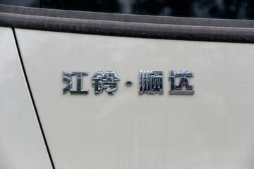 ���� ȫ��˳��С�� ��׼�� 2.5L���� 136���� ������5�� 2.7��˫�������ῨͼƬ