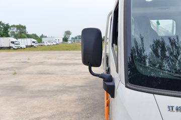 ���� ȫ��˳��С�� ��׼�� 2.5L���� 136���� ������5�� 2.7��˫�������ῨͼƬ